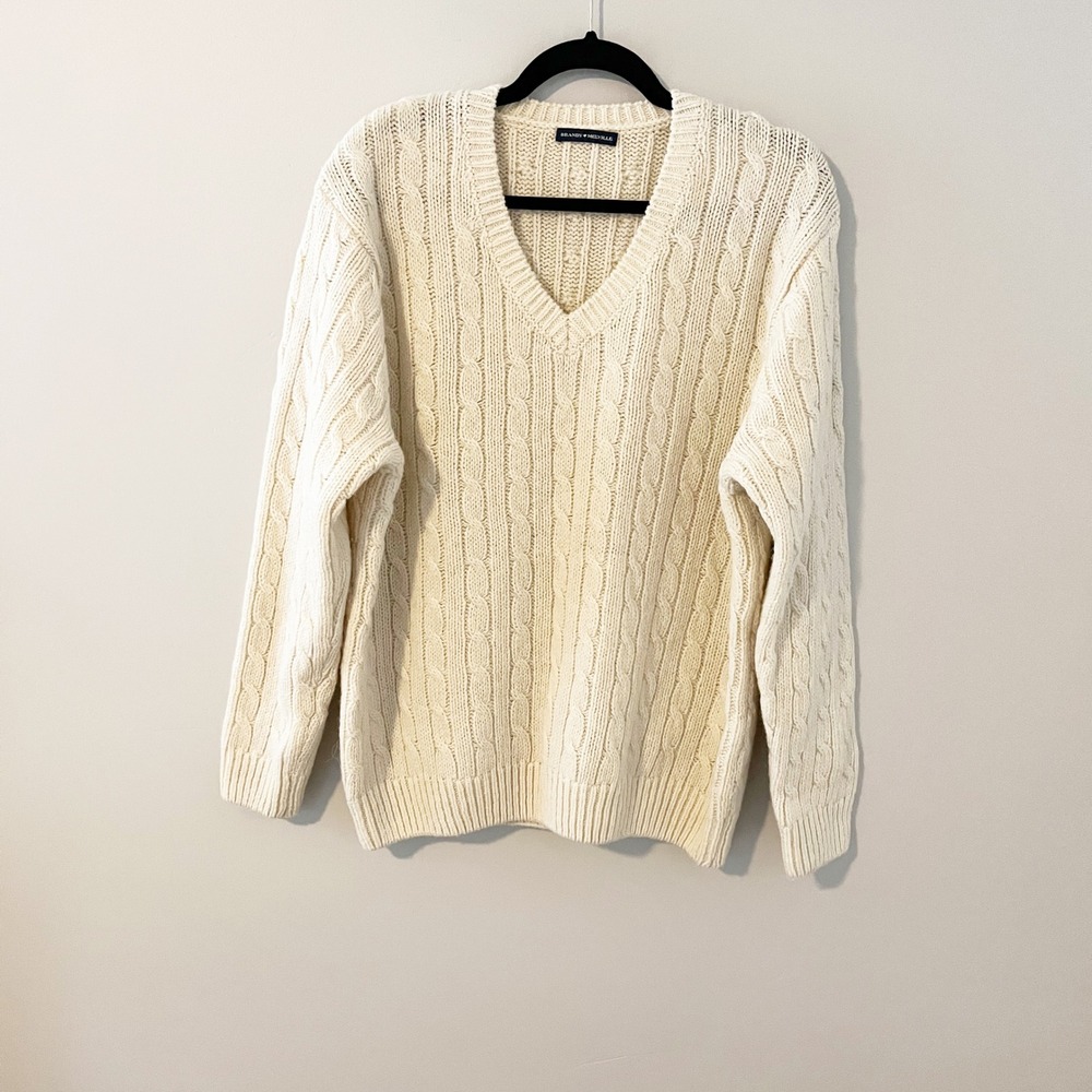 Brandy Melville cableknit fisherman v‎ neck oversized sweater